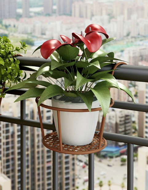 Lumecrest™ — Make Your Plants the Center of Attention Without the Hassle