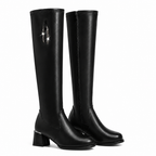 VelariaLux™ — Wrap Yourself in All-Day Warmth and Unstoppable Style