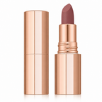 Nelyvara™ — Wear Bold, Stay Flawless All Day Without a Single Touch-Up