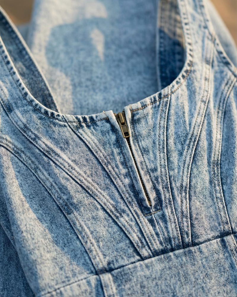 RamiraWave™ — Shape Your Confidence with a Perfect Fit That Turns Every Head