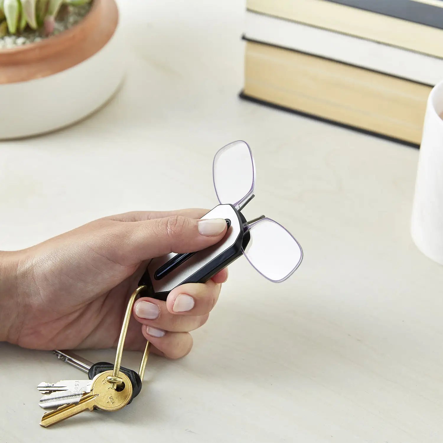 ClarityKey™ — Instant Crystal-Clear Vision That Fits Right on Your Keys