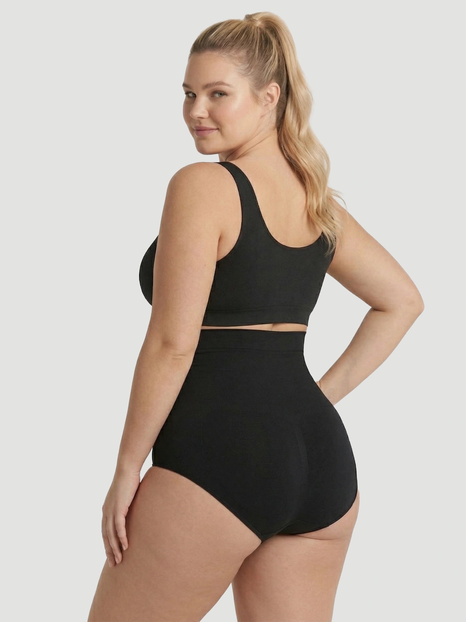 SilhouetSoul™ — Shape Your Waist, Boost Your Confidence Every Day