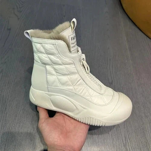 GlacierShield™ — Wrap Your Feet in Dry, Cozy Confidence All Winter Long