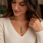 AmoraBond™ Necklace — Wear a Loving Embrace That Warms Your Heart Every Day