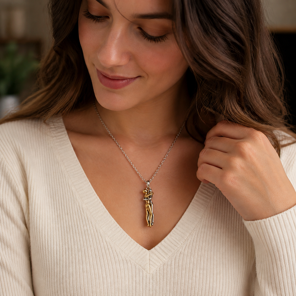 AmoraBond™ Necklace — Wear a Loving Embrace That Warms Your Heart Every Day