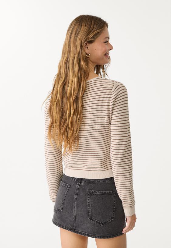 VeloraShift™ — Move Freely, Look Flawless All Day Long