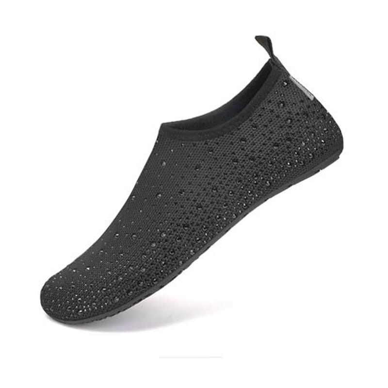SurfEase™ — Experience Instant Dryness and Unstoppable Grip for Pure Freedom
