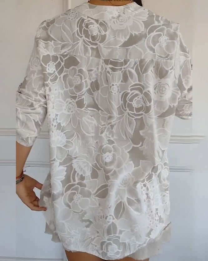 LioraMist™ — Wear Lightness, Radiate Confidence All Day Long