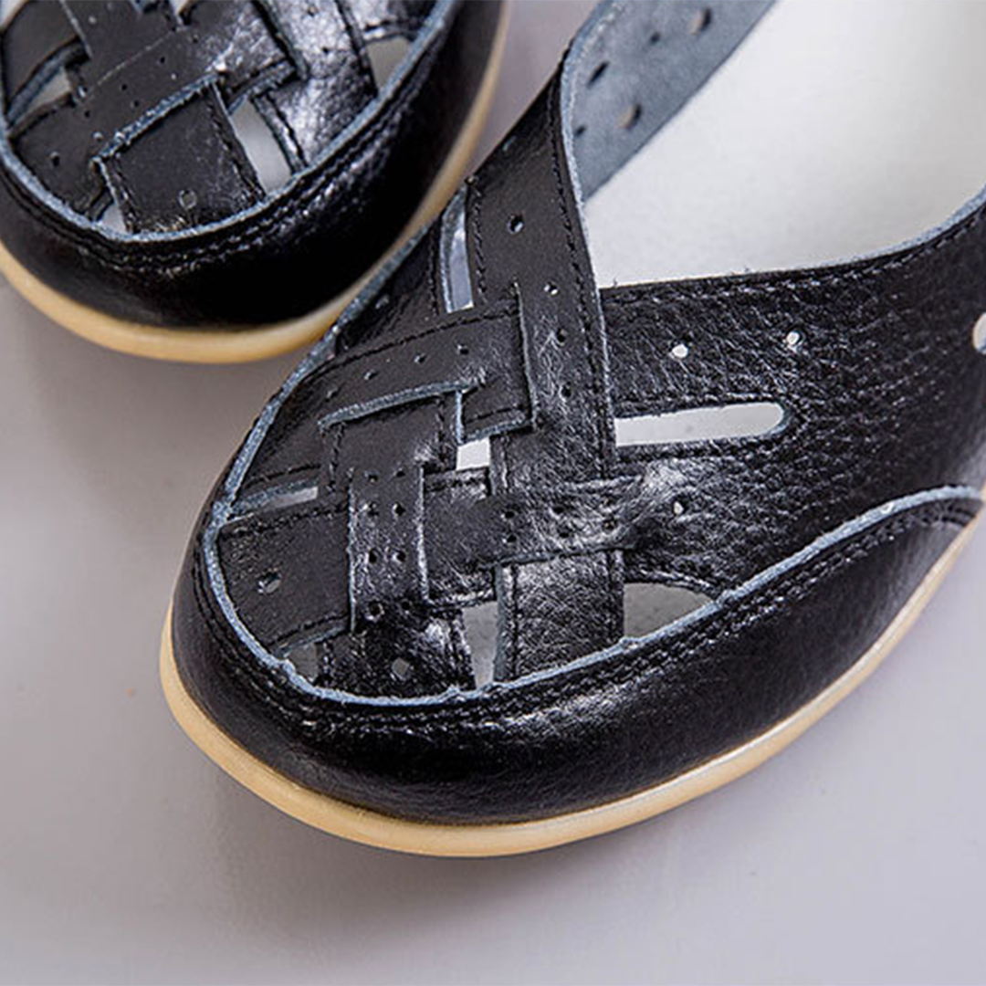StrideWell™ — Slip Into All-Day Ease and Freedom from Foot Pain