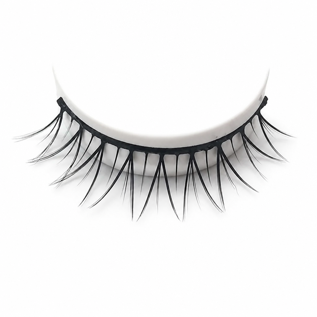 LuxeLash™ — Effortless Glam in Seconds for Eyes That Captivate Instantly
