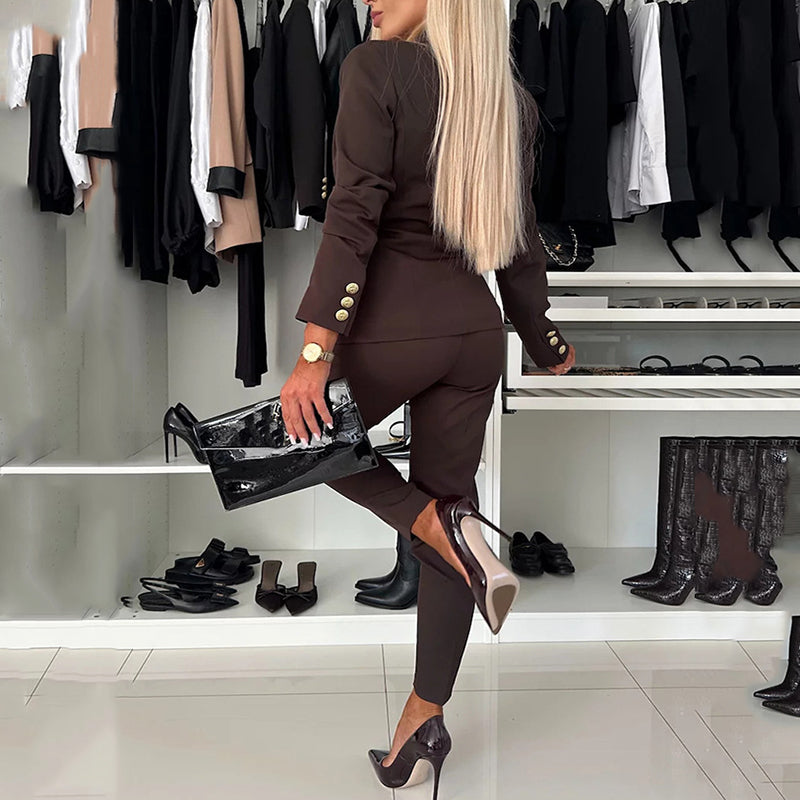 AuraVanté™ — Own Every Room with Effortless Confidence and Flawless Style