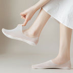 VeilStep™ Socks — Enjoy Barefoot Comfort with Unshakable Grip All Day Long