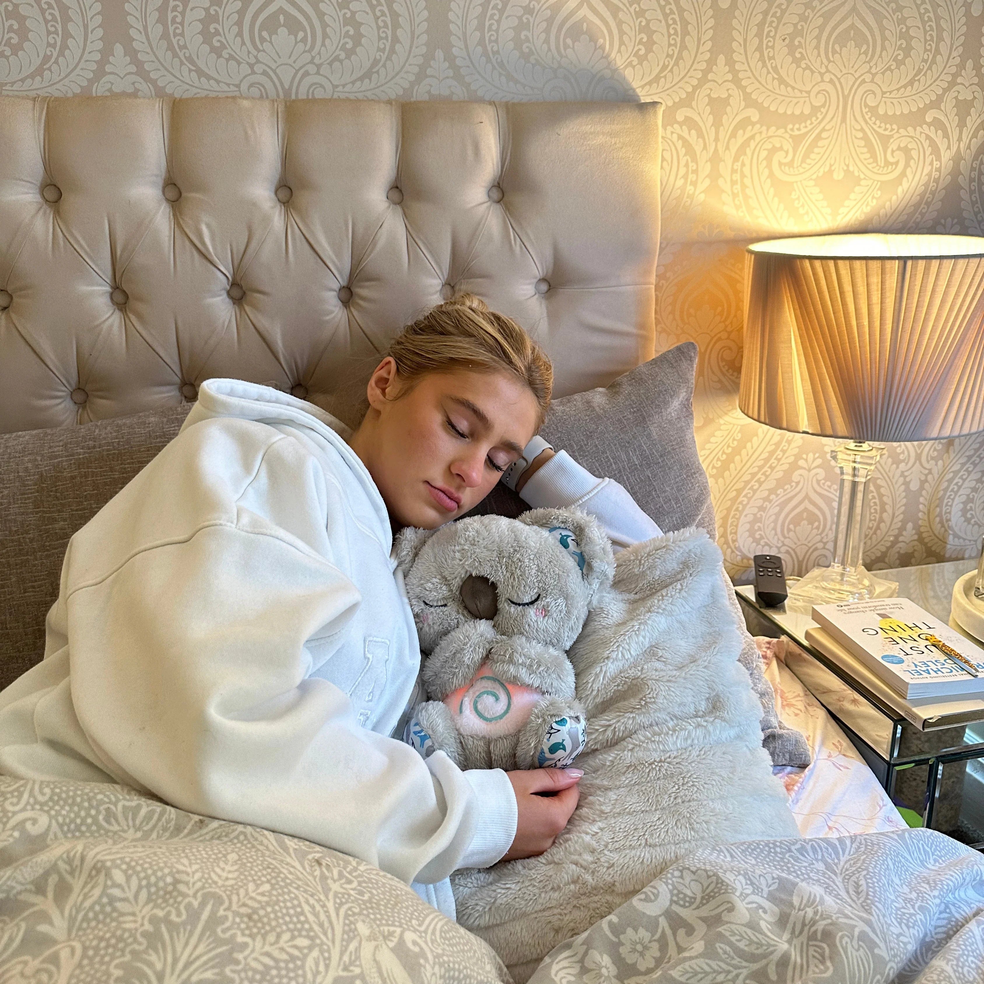 DreamNest™ — Wrap Yourself in Soothing Comfort for Deep, Restful Sleep Every Night