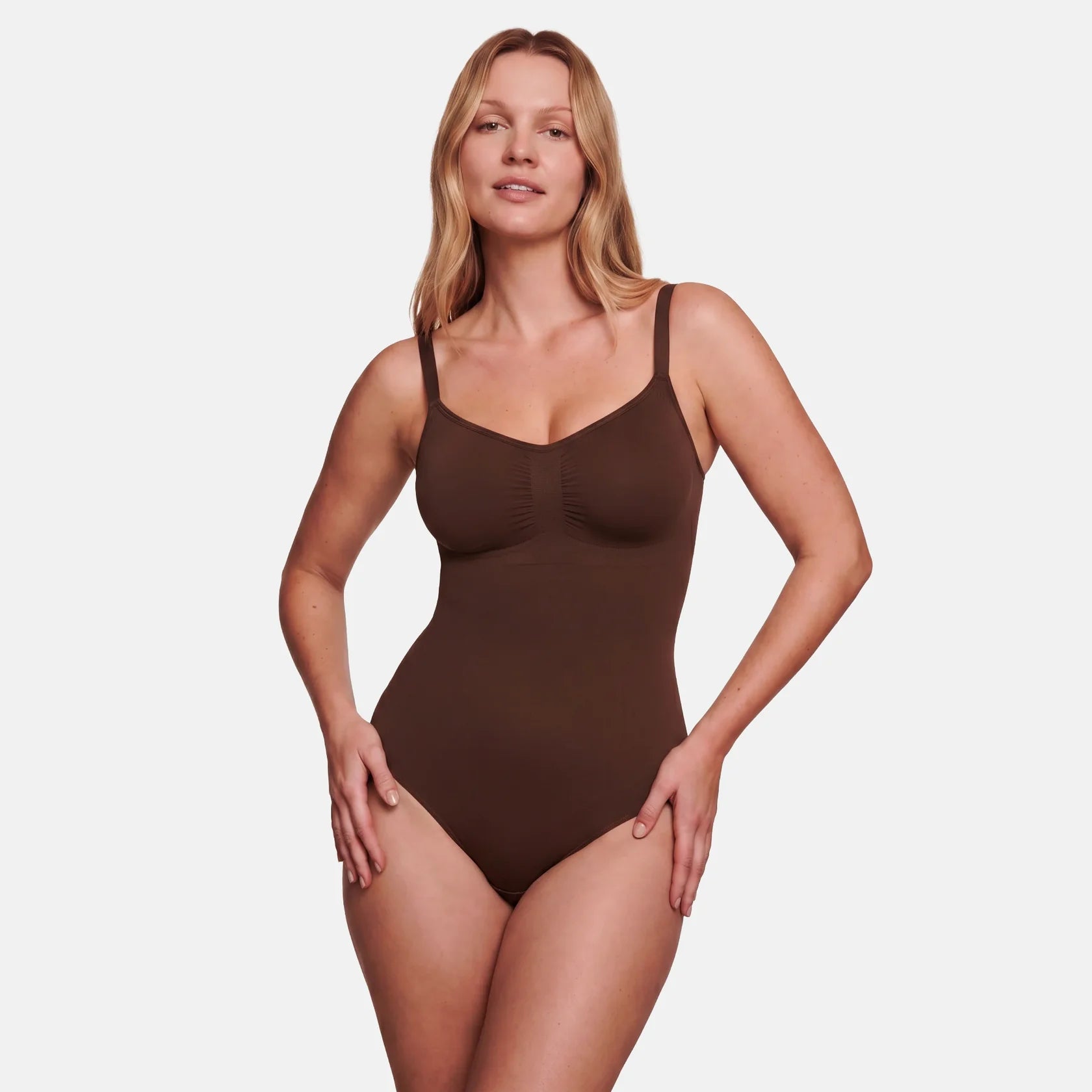 VivaCurve™ — Sculpt Your Waist, Own Every Room with Comfort and Confidence