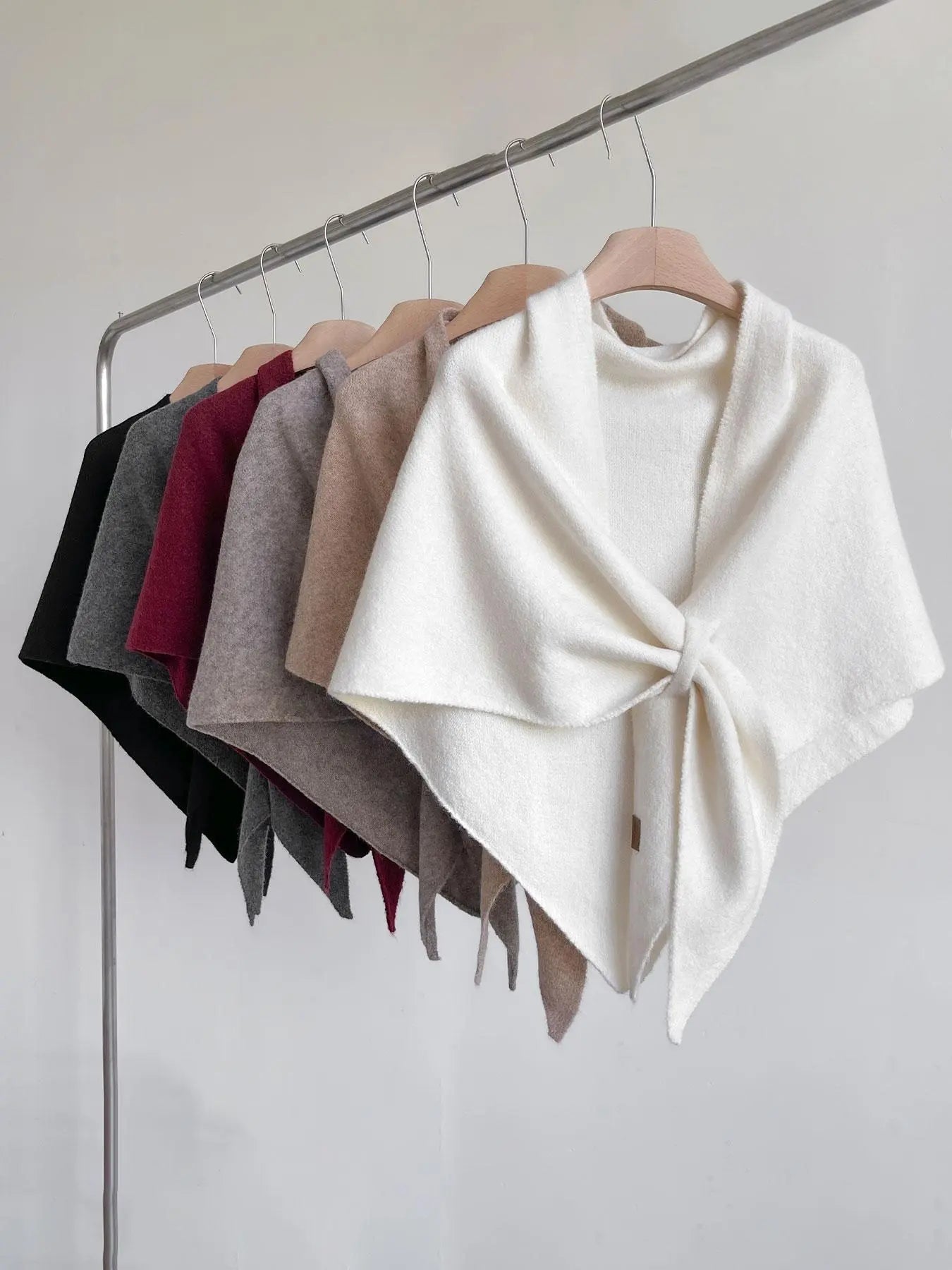 Silkora™ Shawl — Wrap Yourself in Featherlight Softness That Elevates Every Moment