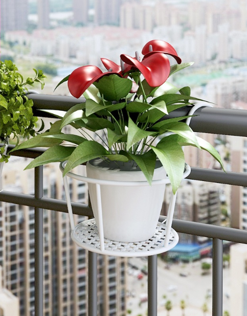 Lumecrest™ — Make Your Plants the Center of Attention Without the Hassle