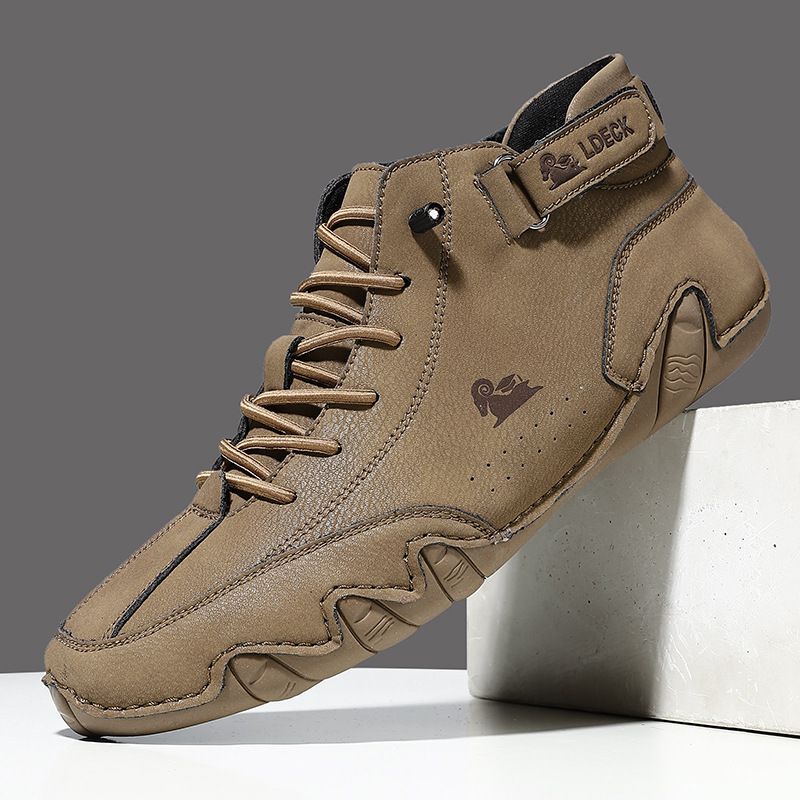 LunaStride™ — Walk Pain-Free All Day in Effortless Style and Support