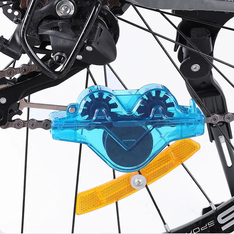 SwiftScrub™ — Effortless Chain Cleaning for Smoother, Faster Rides Every Time