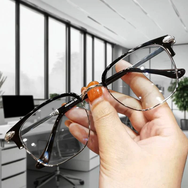 VisionEase™ — Breeze Through Screens with Soothing, All-Day Eye Comfort