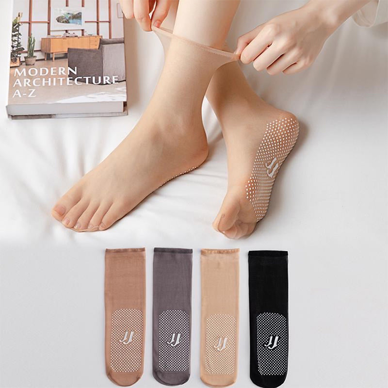 SilkTrace™ Invisible Socks — Feel Confident and Fresh with Every Step