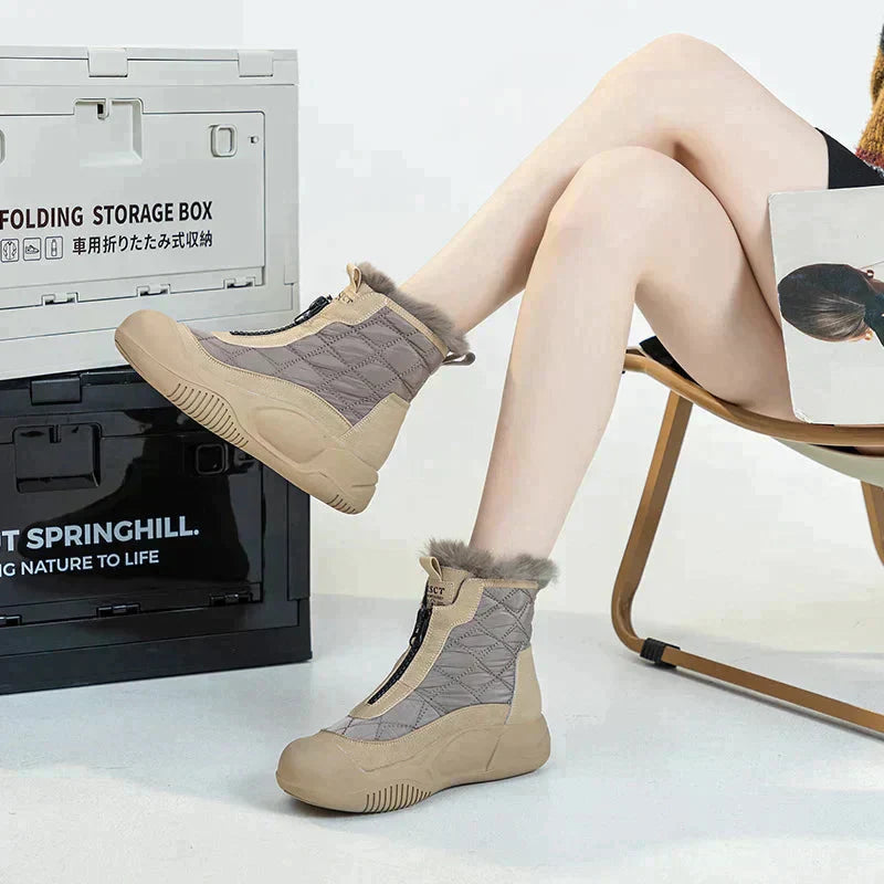GlacierShield™ — Wrap Your Feet in Dry, Cozy Confidence All Winter Long