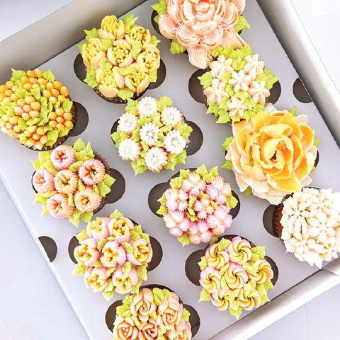 FleurArtistry™ — Transform Every Cake into a Jaw-Dropping Floral Showstopper