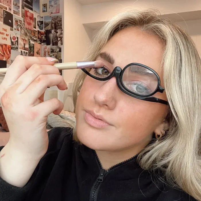 GlowLens™ — Perfect Your Makeup with Laser-Sharp Precision and Featherlight Comfort